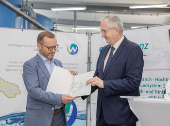 Spatenstich für das Vorhaben „Neubau Trinkwasserverbindungsleitung Wasserwerk Kamenz/Jesau – Milstrich“
