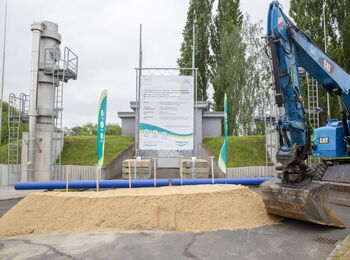 Spatenstich für das Vorhaben „Neubau Trinkwasserverbindungsleitung Wasserwerk Kamenz/Jesau – Milstrich“